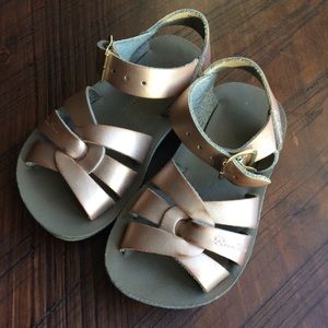 Sun-San Swimmer Sandals Rose Gold | Size 6